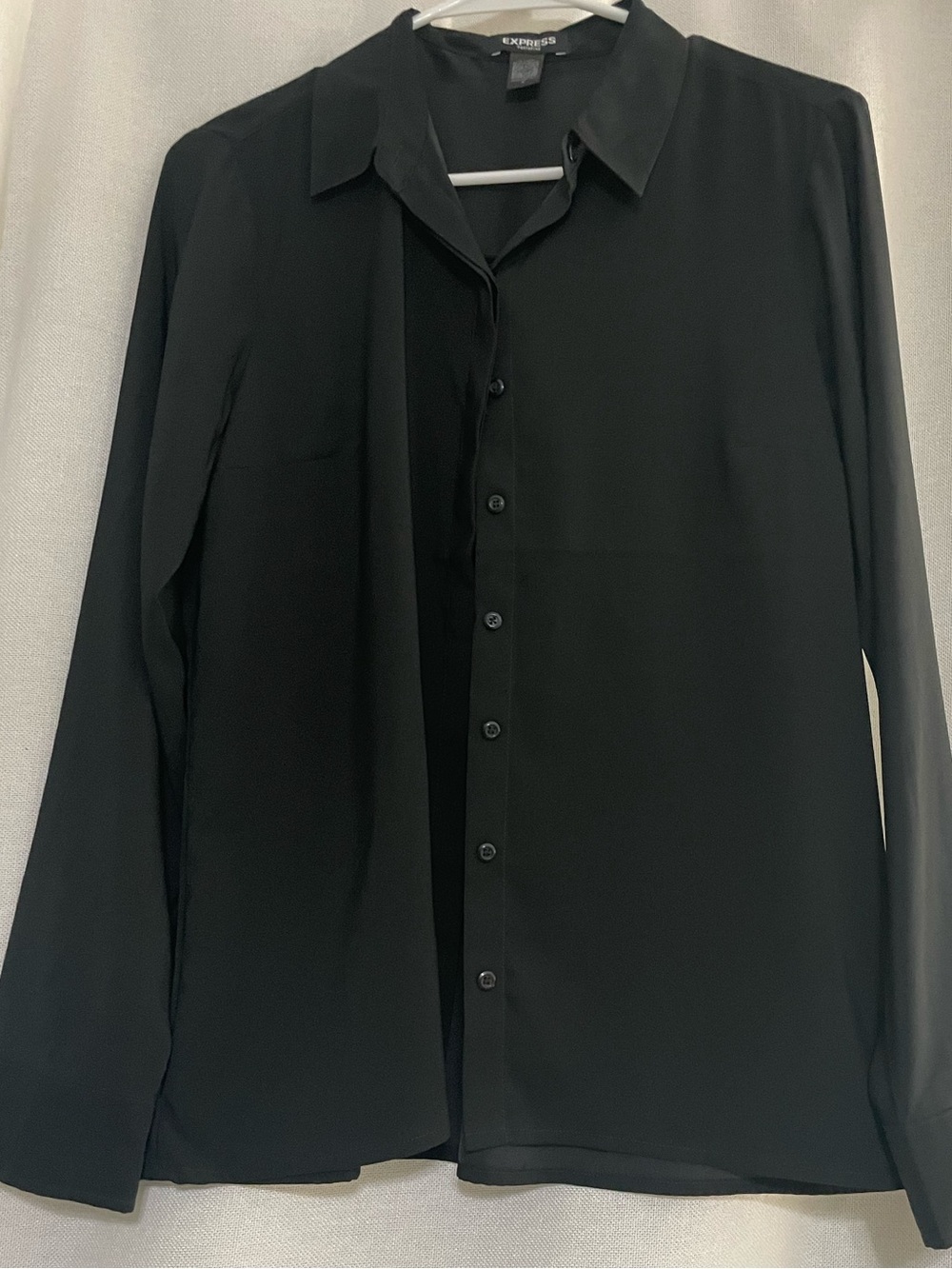 Express women portofino  Black Long-Sleeve Button Front Shirt size M